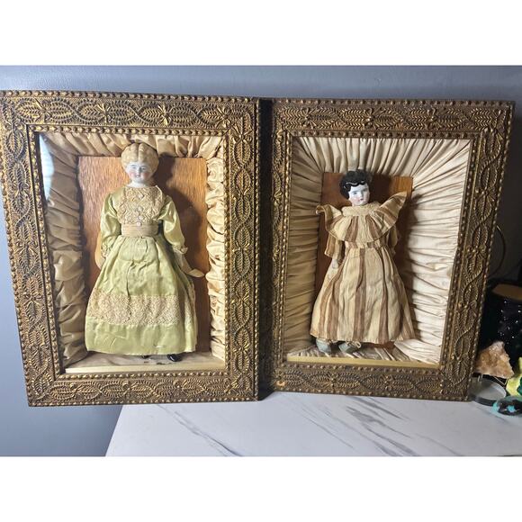 1889 Catholic Devotional Shrine Pair Framed Religious Figures with Original Text - Picture 3 of 16